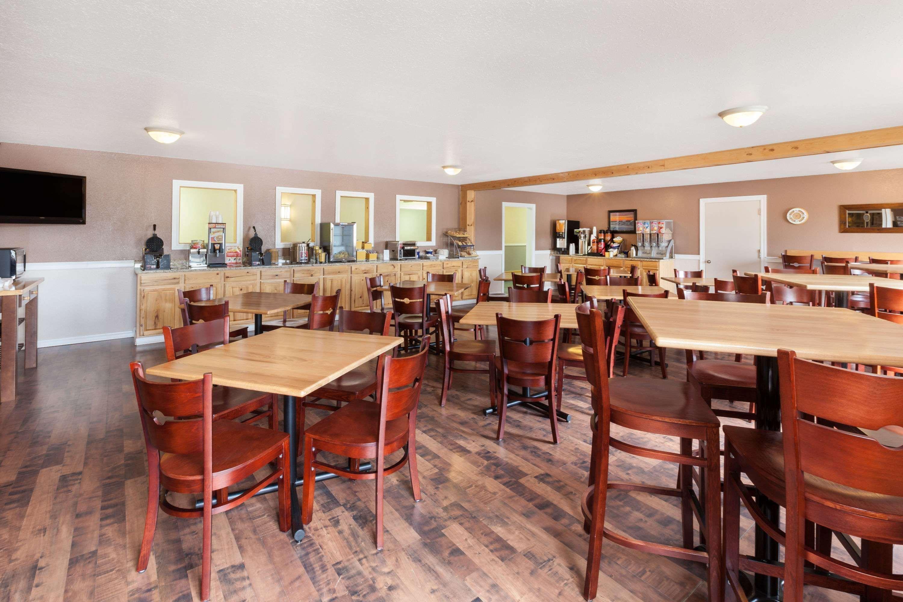 Hotel Baymont By Wyndham Manistee