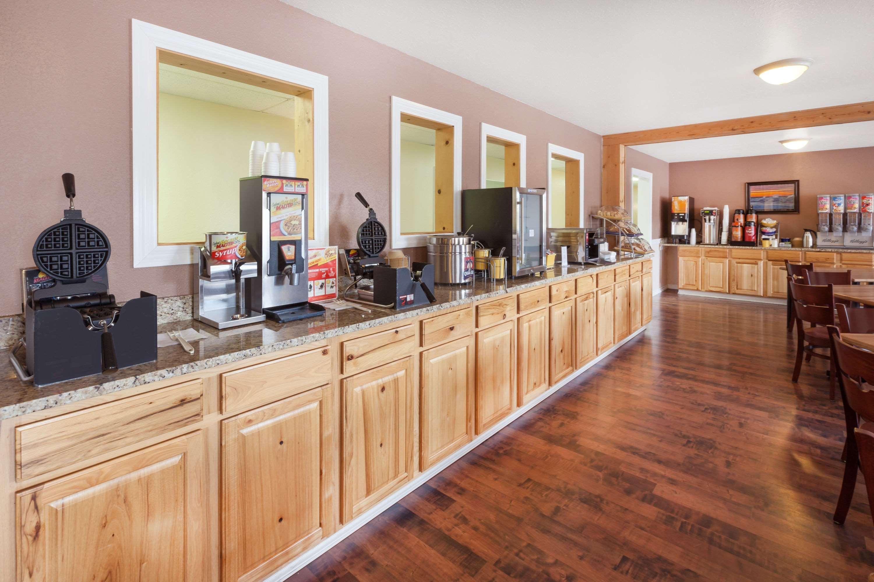 Baymont By Wyndham Hotel 2*