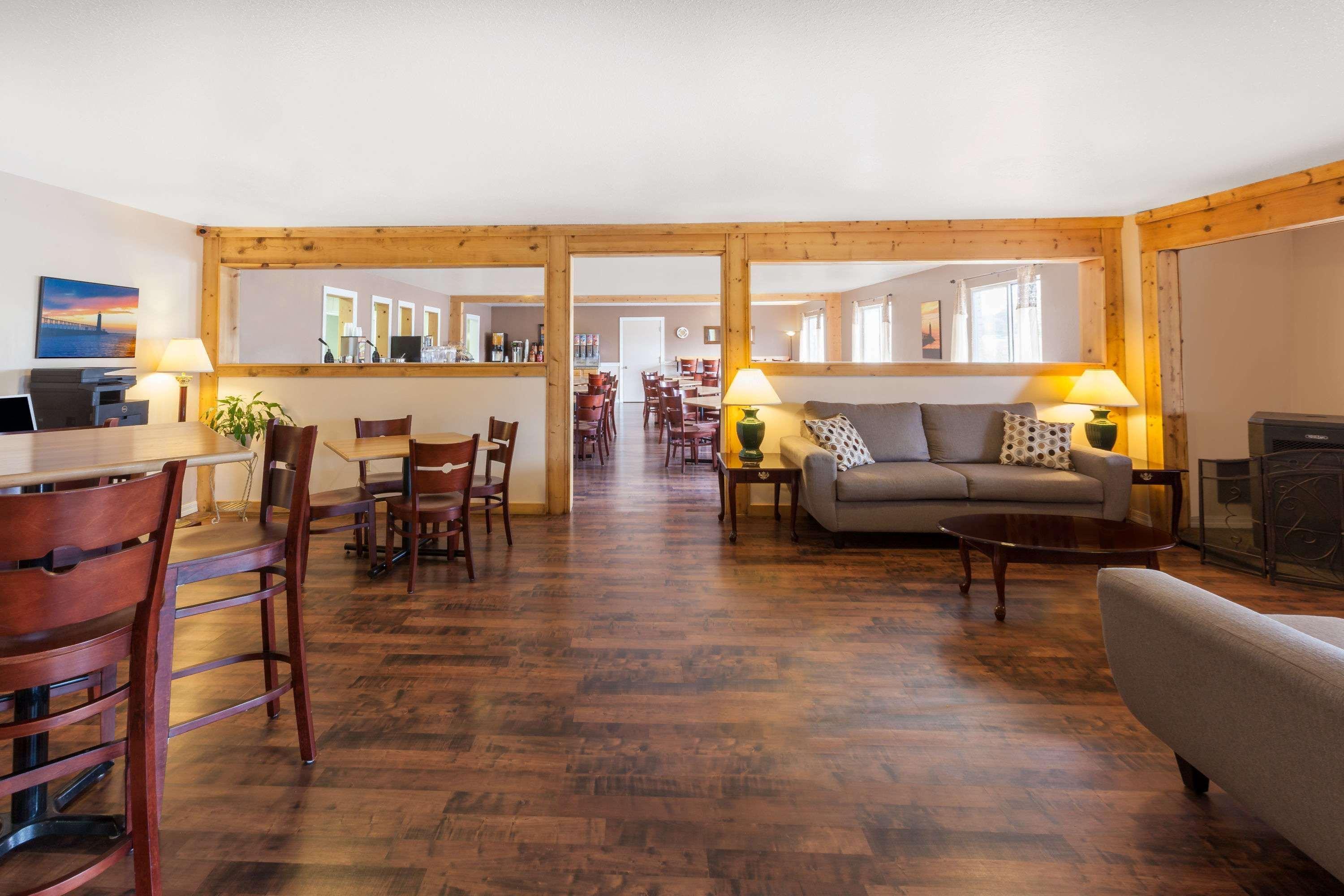 Baymont By Wyndham Hotel 2*